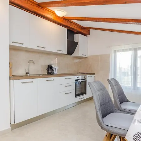 Apartment Bodulica *